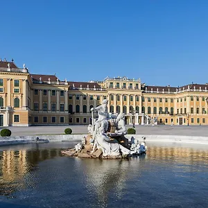 Apartment Schloß Schönbrunn Grand, Wien